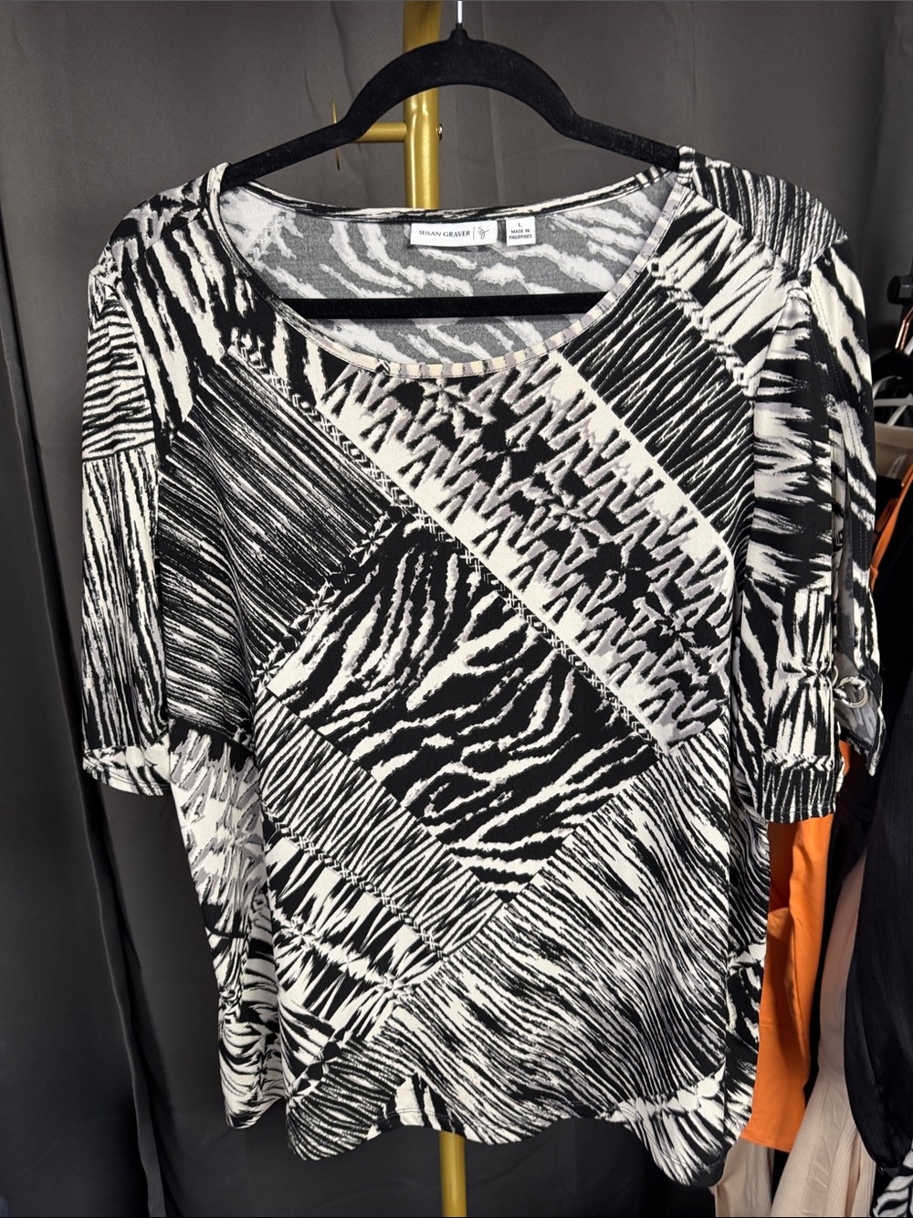 Susan Graver Black & Beige Mixed-Print Short Sleeve Top